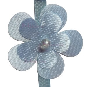 Flor de cetim com pérolas com 1m (20 pétalas)