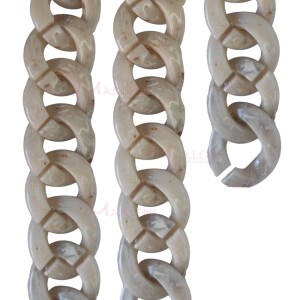 Corrente de resina elo 34X32mm marfim mesclado com aproximidamente 53 elos no metro