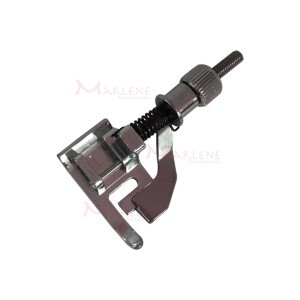 Calcador para bainha invisível em metal com regulagem para máquina doméstica