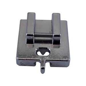 Calcador zíper invisível com guia doméstica